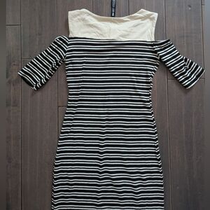 Design Lab Lord & Taylor Cream and Black Top